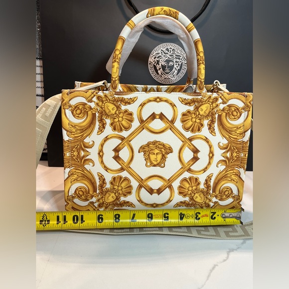 Versace Medusa Barocco Tote Bag - Picture 5 of 16